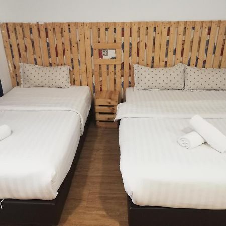 Hotel Zamburger Kota Warisan Sepang Zewnętrze zdjęcie
