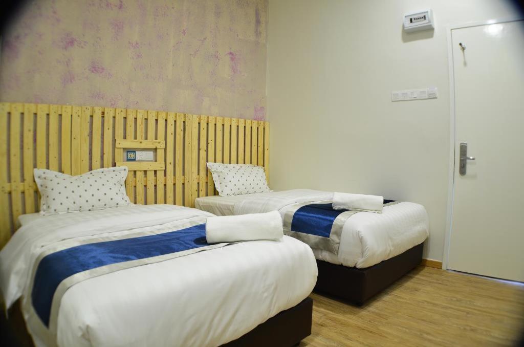 Hotel Zamburger Kota Warisan Sepang Zewnętrze zdjęcie