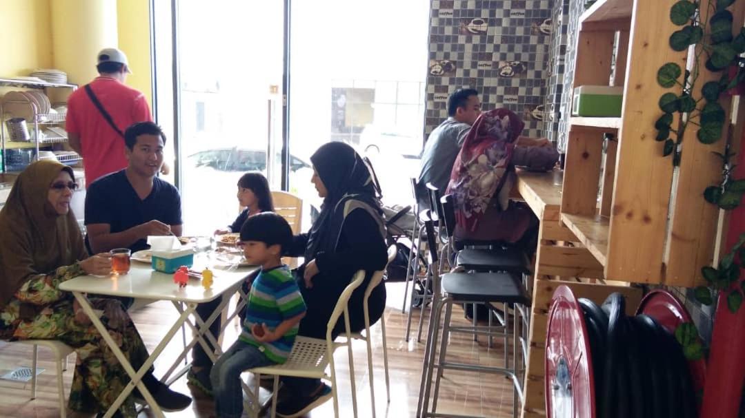 Hotel Zamburger Kota Warisan Sepang Zewnętrze zdjęcie